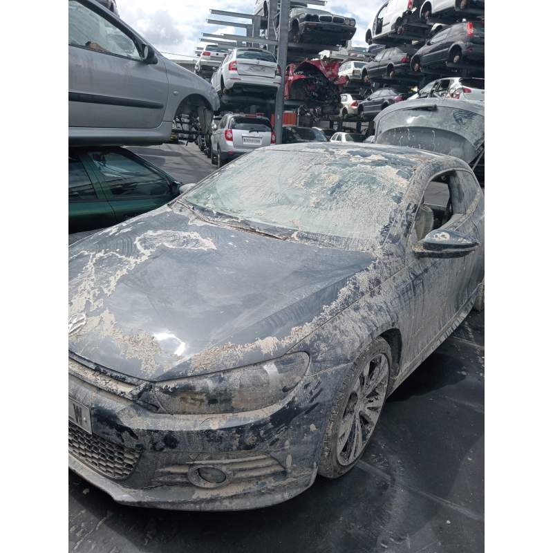 VOLKSWAGEN SCIROCCO (137)