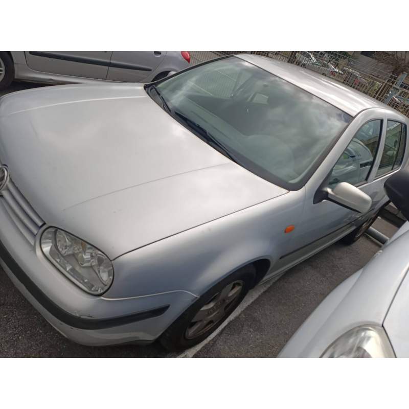VOLKSWAGEN GOLF IV BERLINA (1J1)