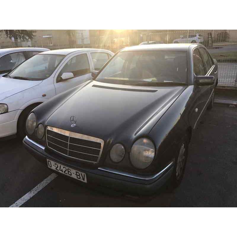 MERCEDES-BENZ CLASE E (W210) BERLINA DIESEL
