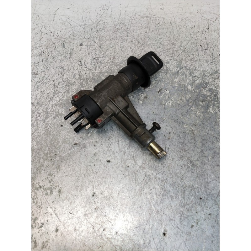 Recambio de conmutador de arranque para audi 80 1.9 tdi referencia OEM IAM 893905851D  