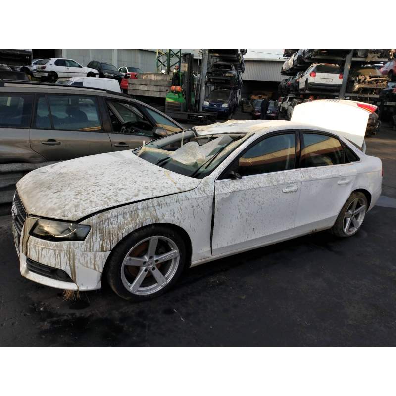 AUDI A4 BER. (B8)