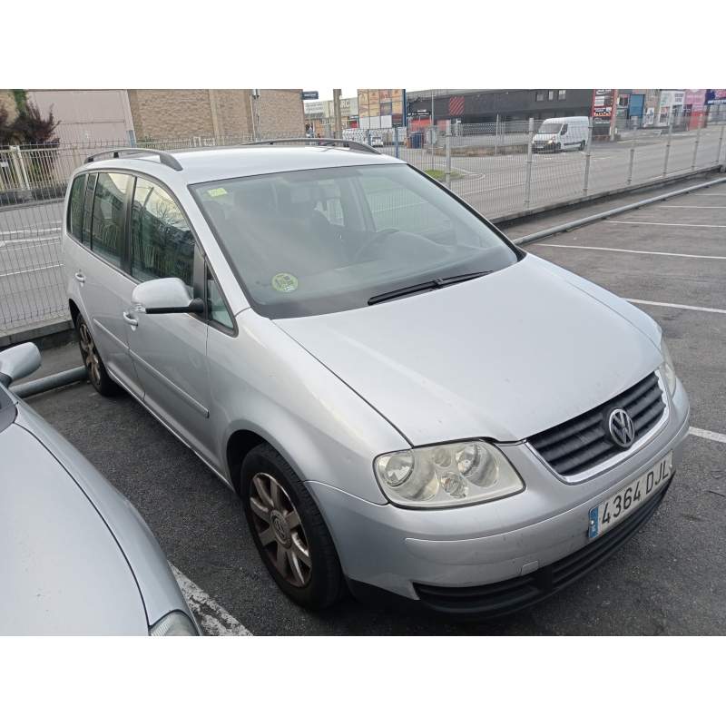 VOLKSWAGEN TOURAN (1T1)