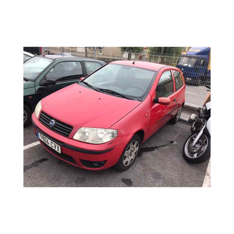 FIAT PUNTO BERLINA (188)