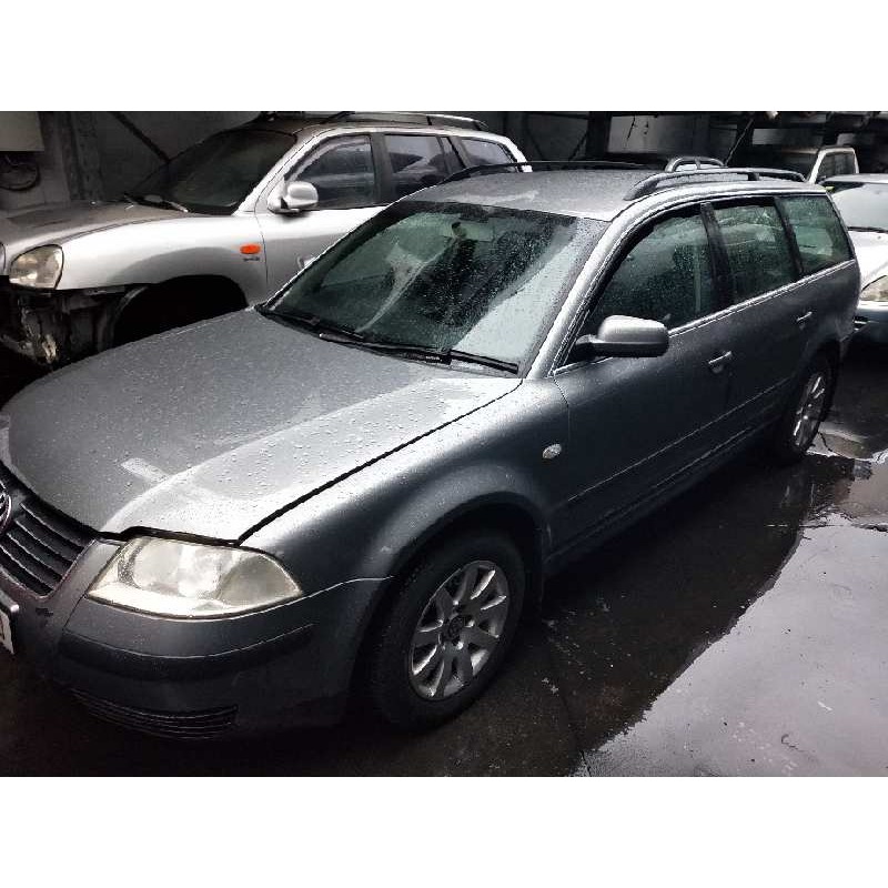 volkswagen passat variant (3b6) del año 2001