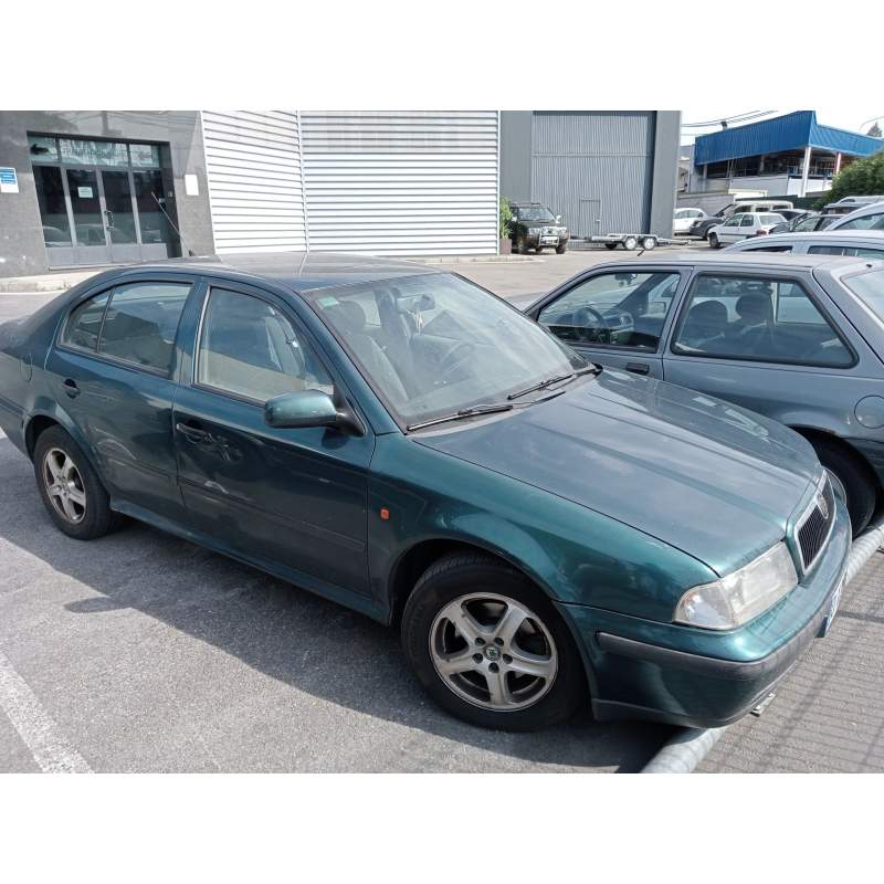 SKODA OCTAVIA I (1U2)