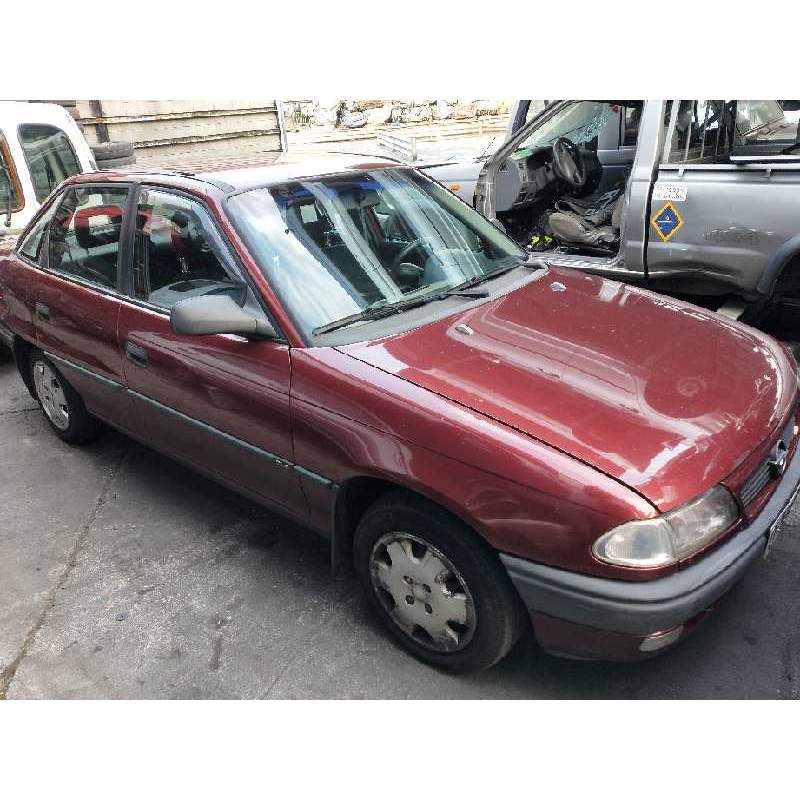 OPEL ASTRA F BERLINA