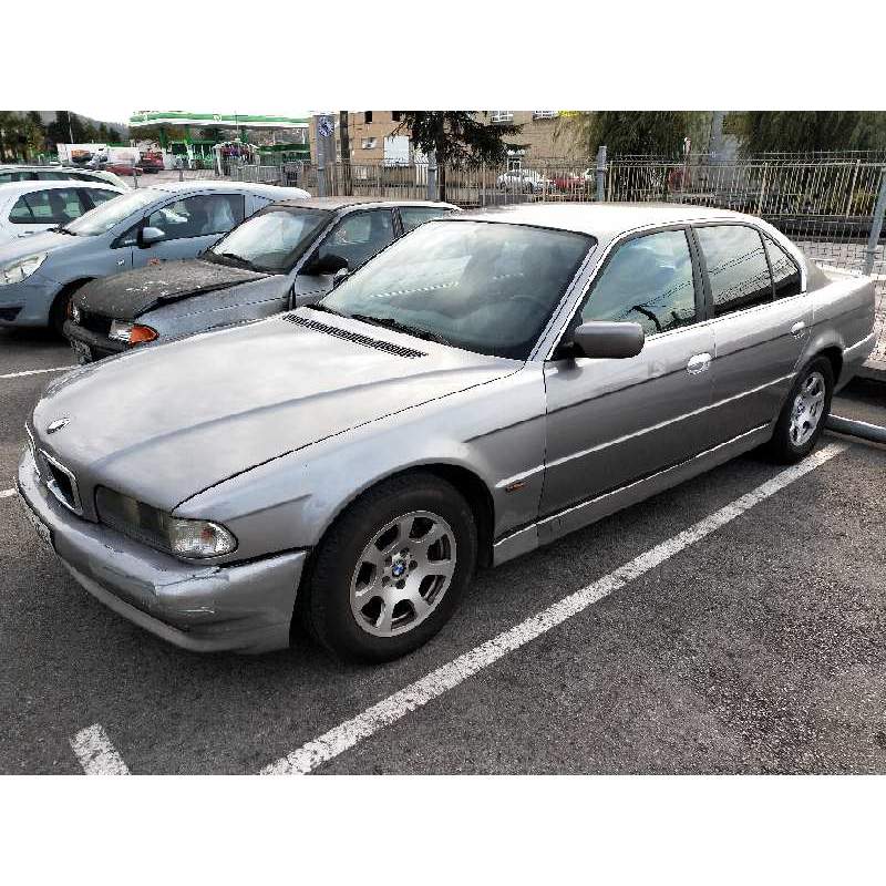 BMW SERIE 7 (E38)