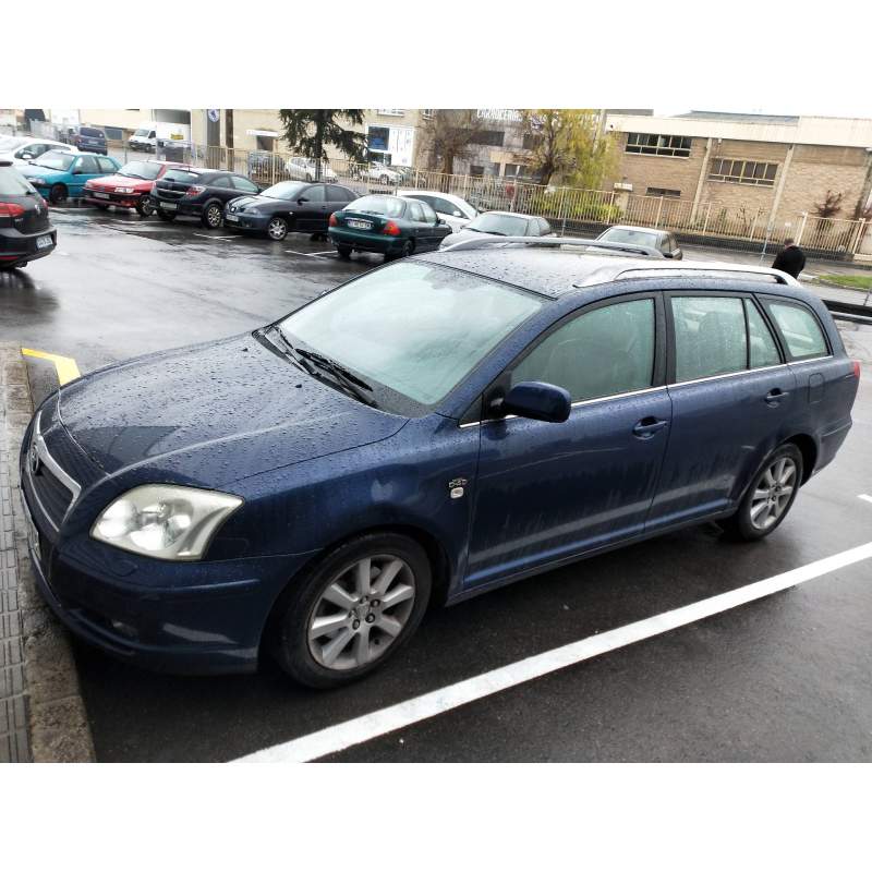 TOYOTA AVENSIS WAGON (T25)