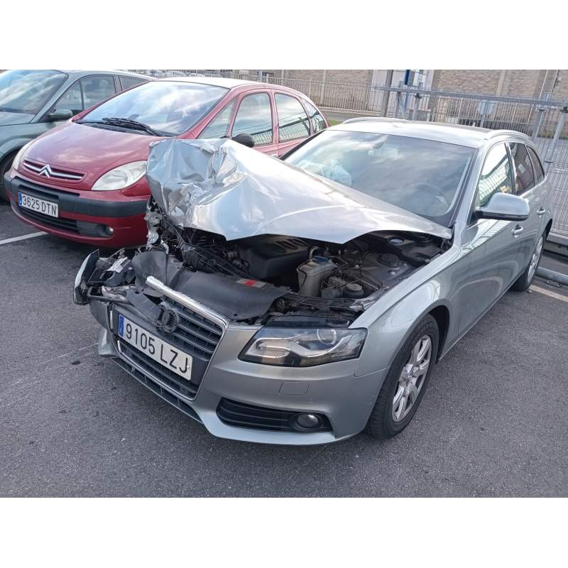 AUDI A4 B8 AVANT (8K5)