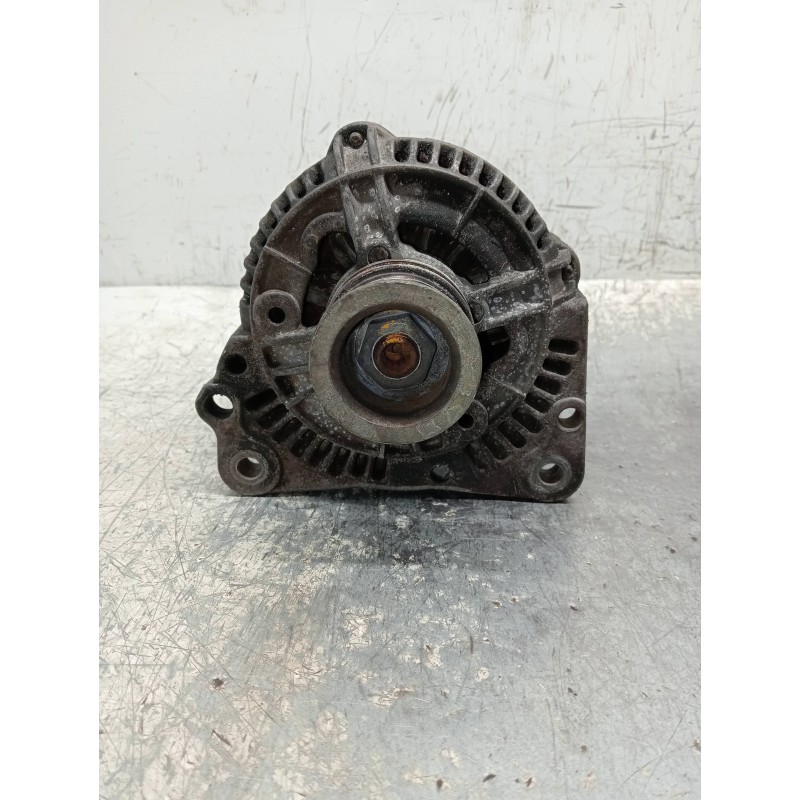 Recambio de alternador para audi 80 1.9 tdi referencia OEM IAM 0123320003 028903025E 