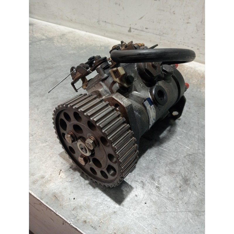 Recambio de bomba inyeccion para peugeot 106 (s1) 1.5 diesel cat (tud5 / vjy) referencia OEM IAM R8444B422B 2666O1FNE LUCAS