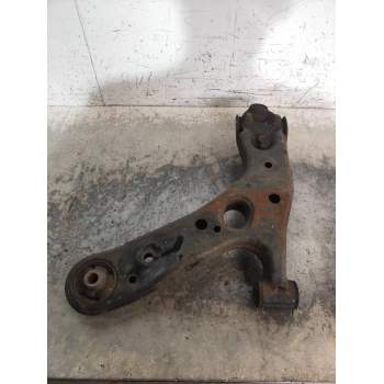 BRAZO SUSPENSION INFERIOR DELANTERO DERECHO 