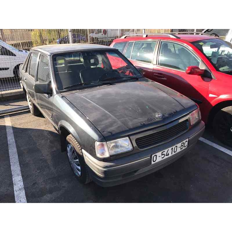 opel corsa a del año 1992