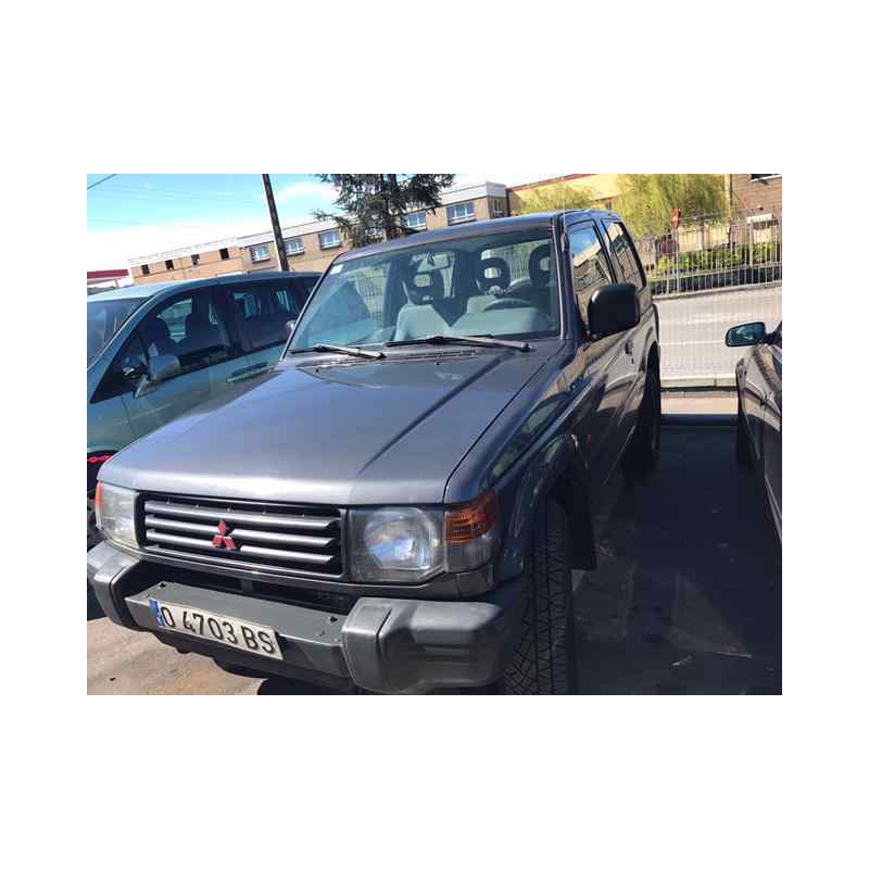 MITSUBISHI MONTERO (V20/V40)