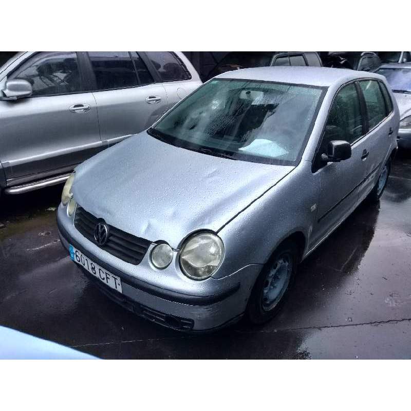 VOLKSWAGEN POLO (9N1)