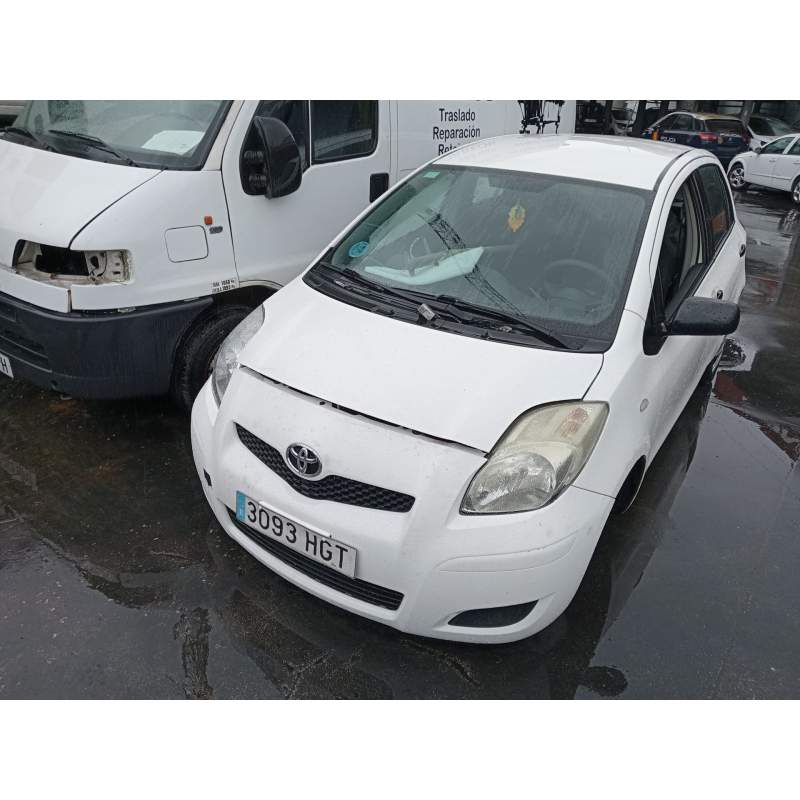 TOYOTA YARIS (_P9_)