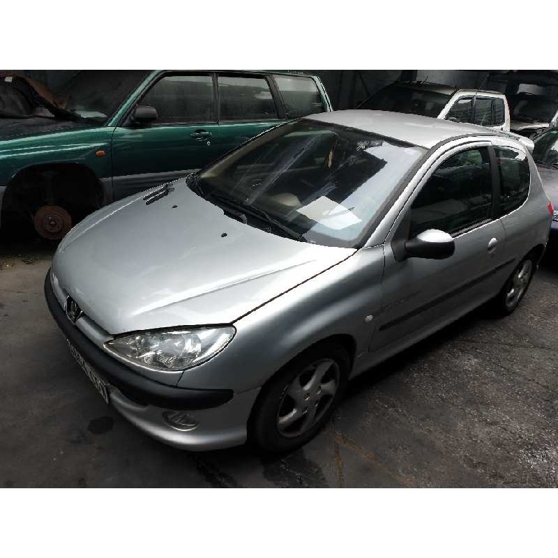 peugeot 206 berlina del año 2003