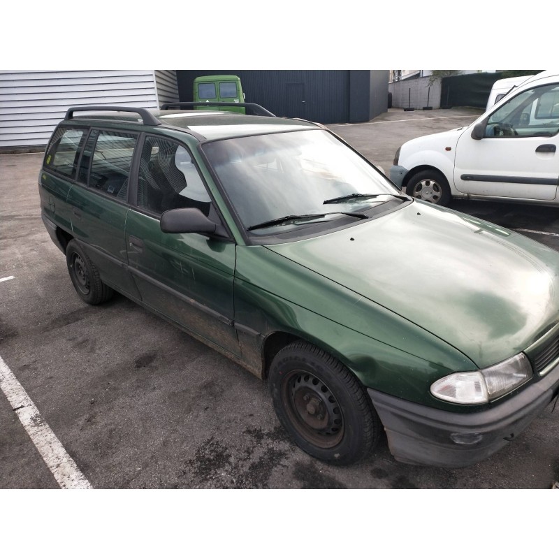 opel astra f caravan del año 1996