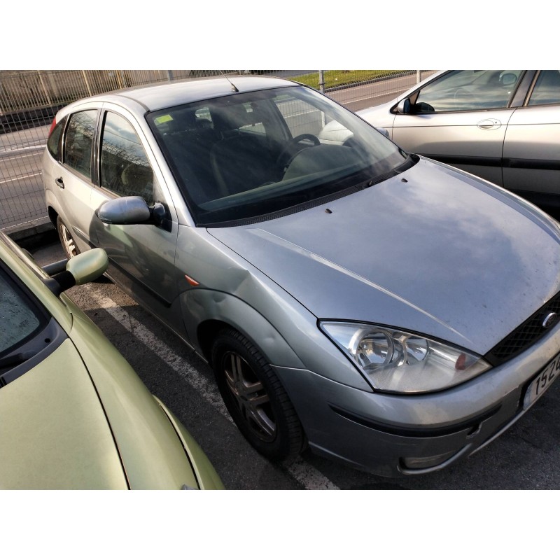 ford focus berlina (cak) del año 2004