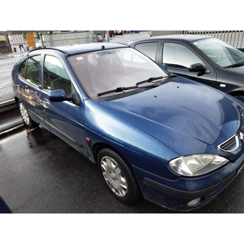 renault megane i fase 2 berlina (ba0) del año 2001