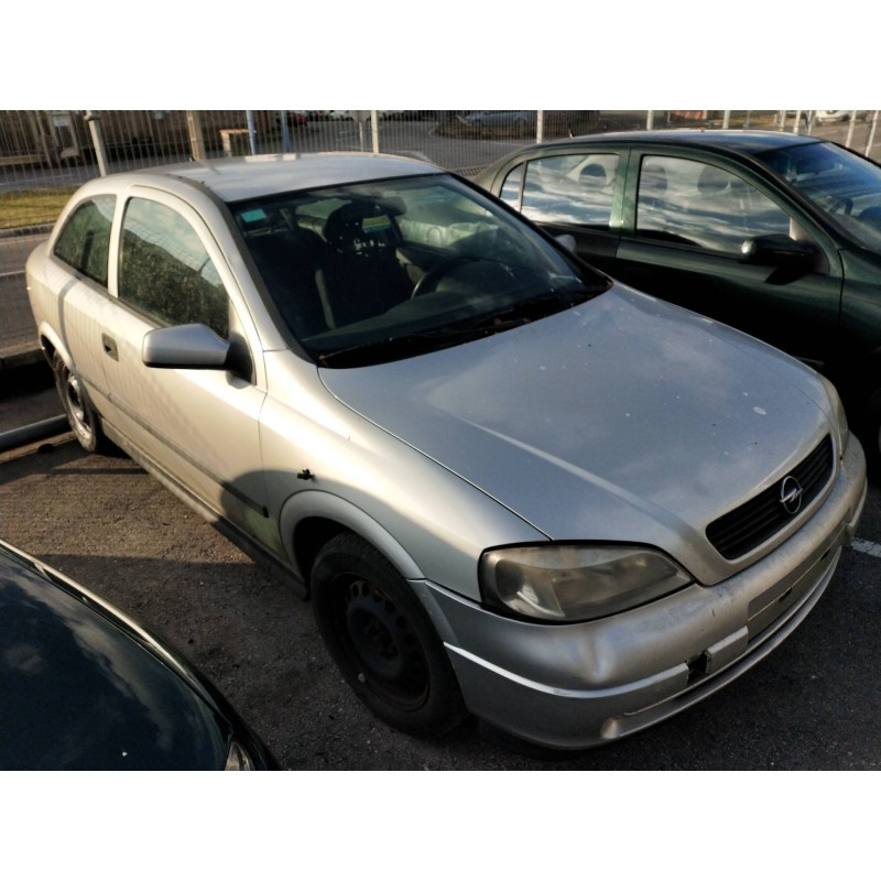 opel astra g berlina del año 2003