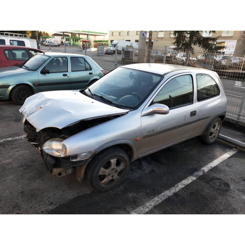 opel corsa b del año 1999