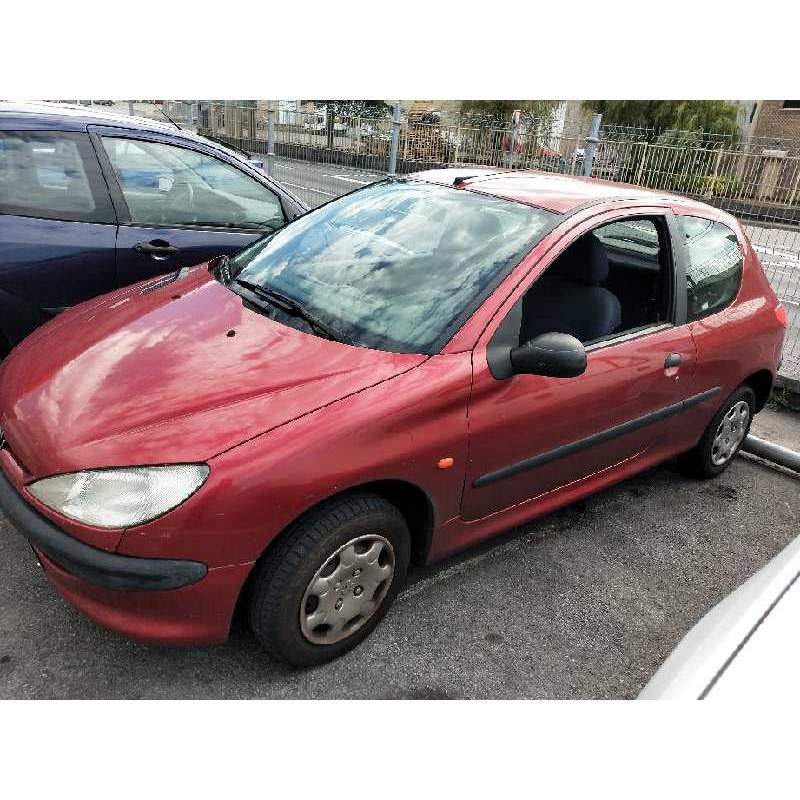 PEUGEOT 206 BERLINA