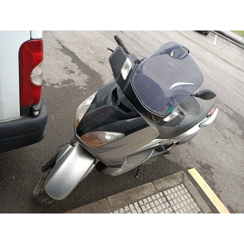 yamaha x-max 125 del año 2006