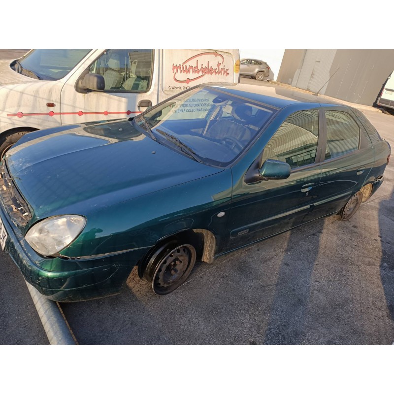 citroen xsara berlina del año 2001