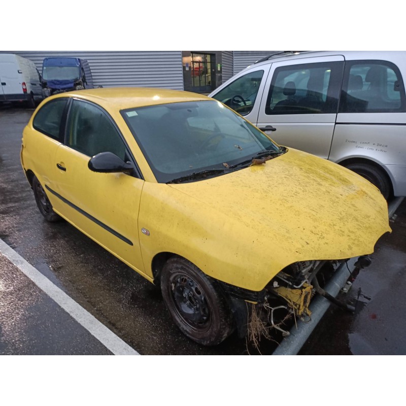 seat ibiza (6l1) del año 2004