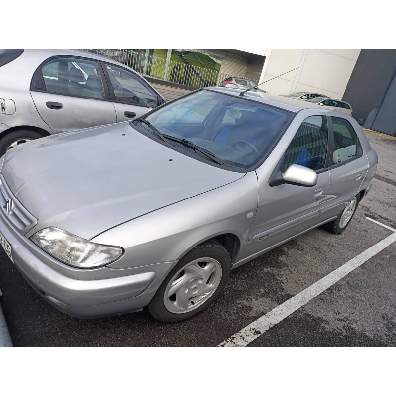 citroen xsara berlina del año 2000