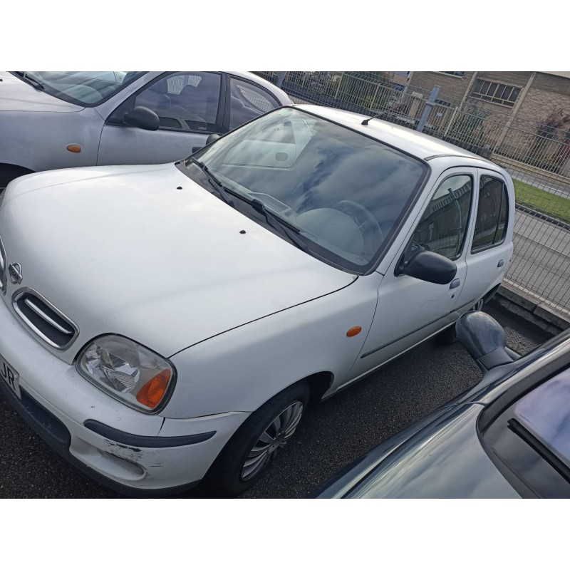 nissan micra (k11) del año 2001