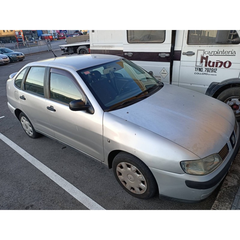 seat cordoba berlina (6k2) del año 1999