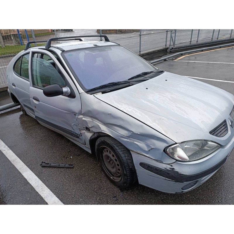 renault megane i fase 2 berlina (ba0) del año 2001