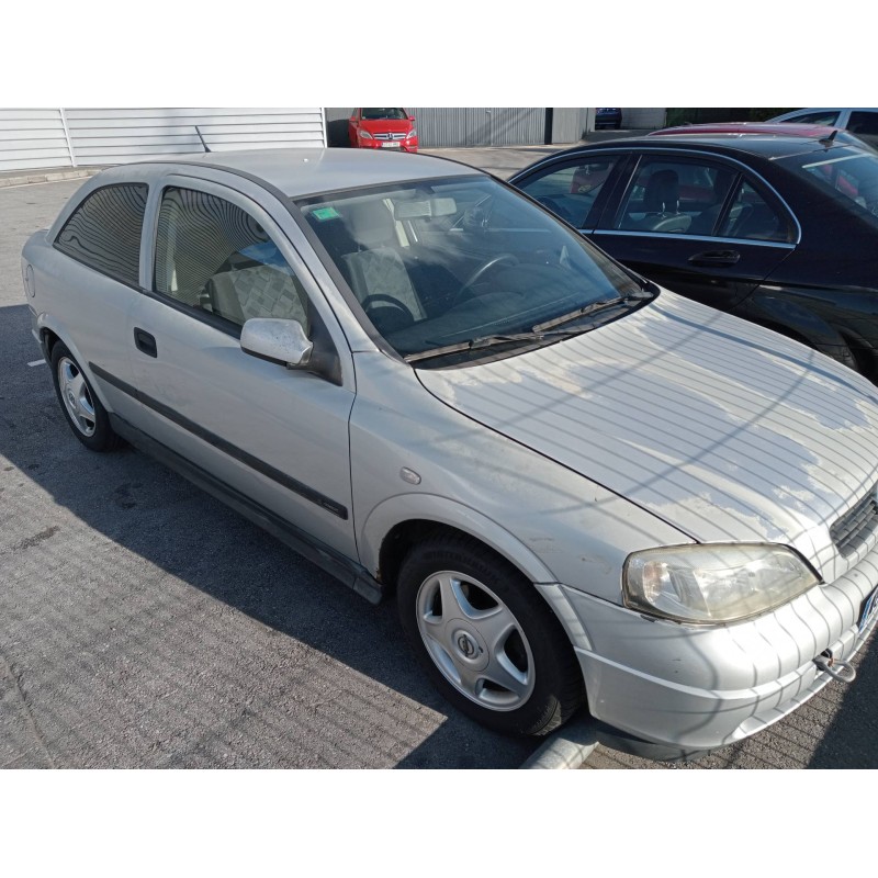 opel astra g berlina del año 1999