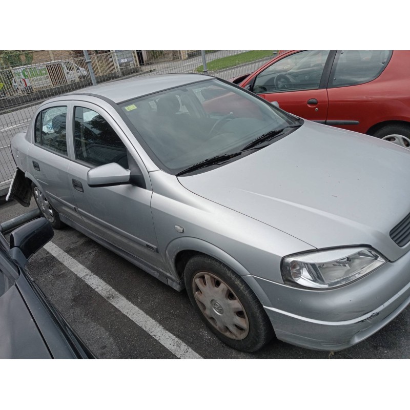 opel astra g berlina del año 1999