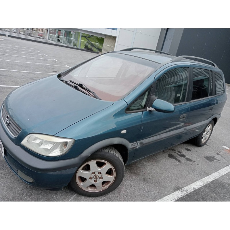 opel zafira a del año 2001