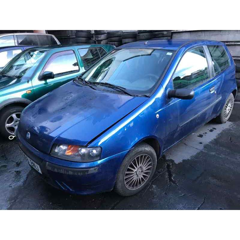 FIAT PUNTO BERLINA (188)