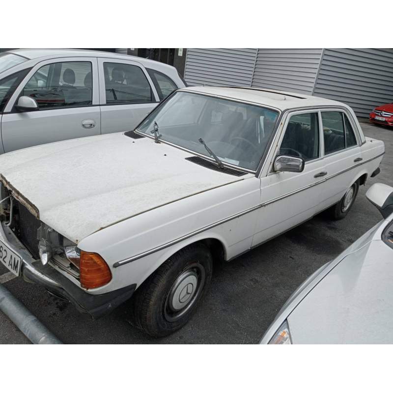 MERCEDES-BENZ CLASE E (W123) BERLINA+COUPE
