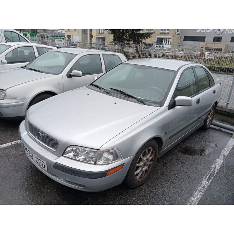 VOLVO S40 I (644)