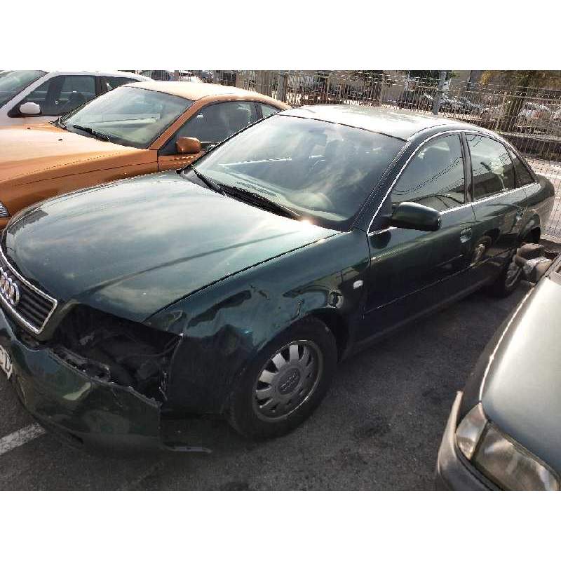 AUDI A6 BERLINA (4B2)