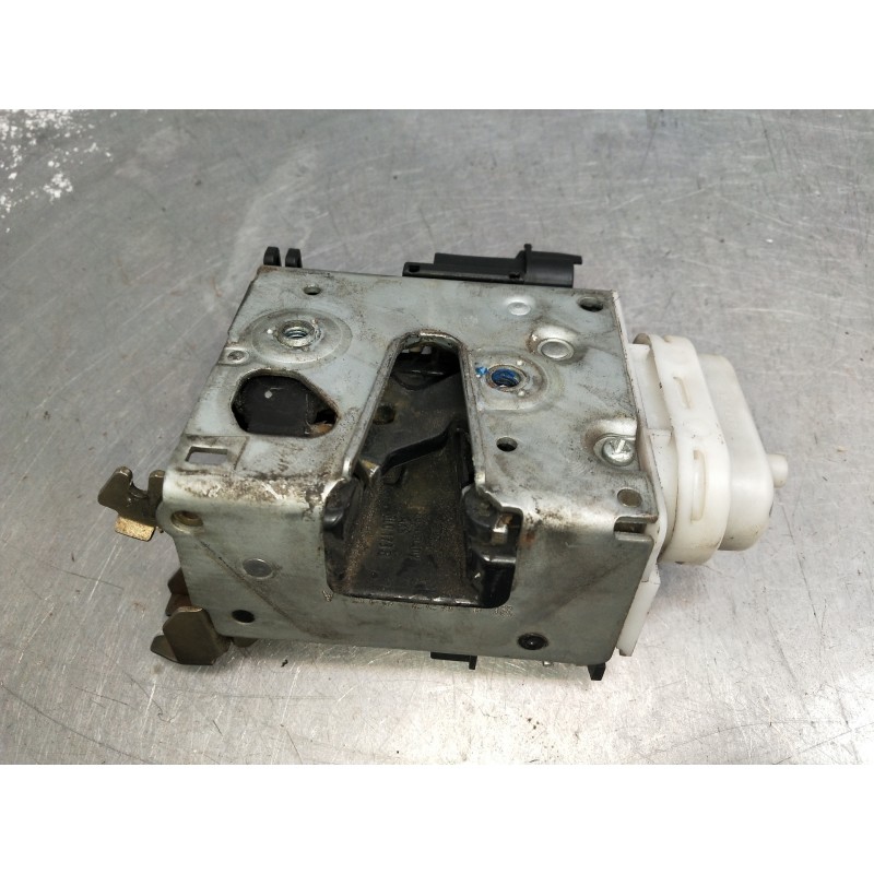 Recambio de motor cierre centralizado delantero izquierdo para audi s3 (8l) 1.8 t (165kw) referencia OEM IAM 8L1837015A  3P