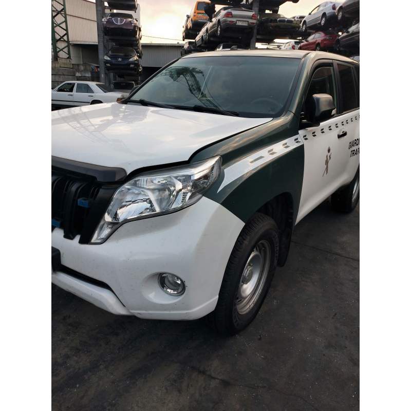 TOYOTA LAND CRUISER (J15)