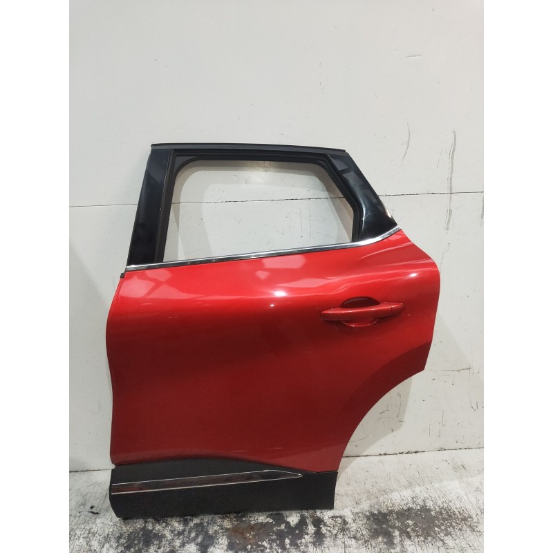 Recambio de puerta trasera izquierda para renault captur ii 1.0 referencia OEM IAM   5P