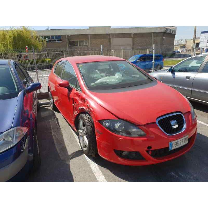 SEAT LEON (1P1)