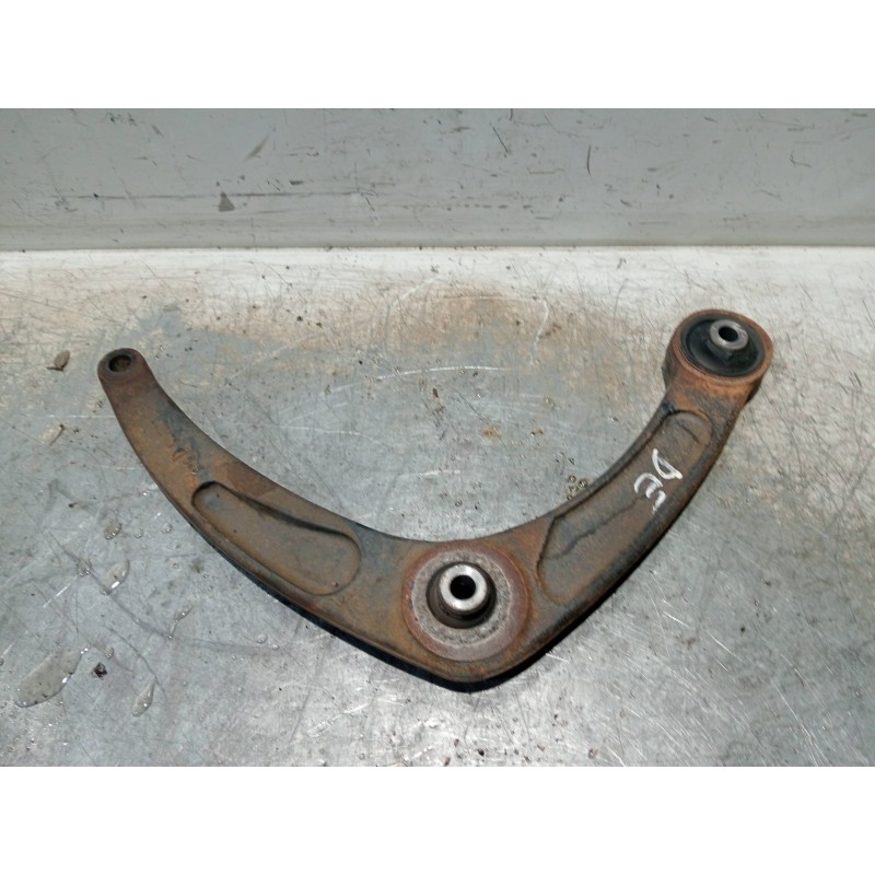 Recambio de brazo suspension inferior delantero derecho para peugeot 307 break / sw (s1) break xt referencia OEM IAM   