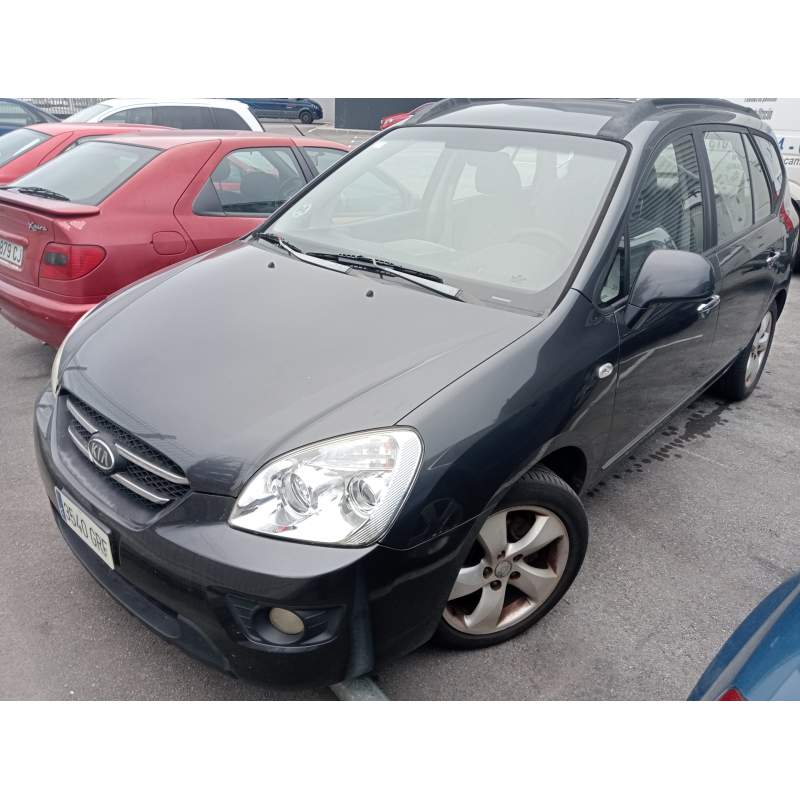 KIA CARENS (UN)