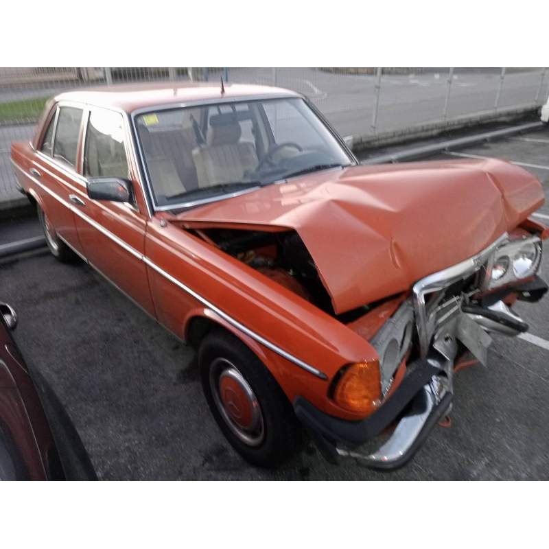 MERCEDES-BENZ CLASE E (W123) BERLINA+COUPE