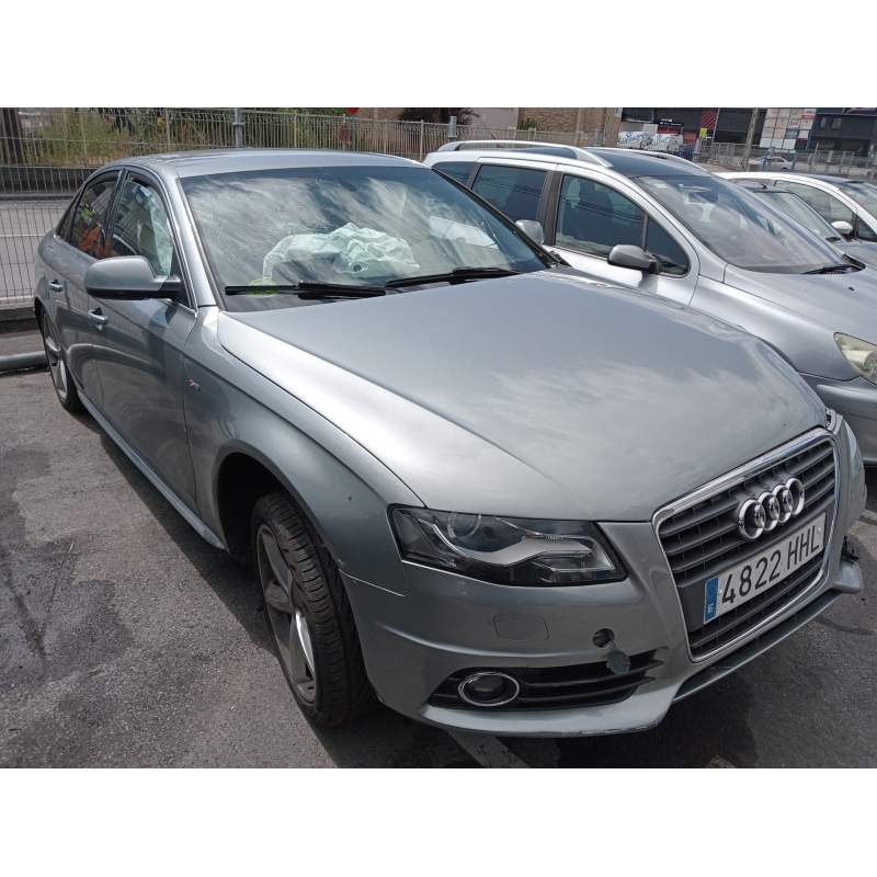AUDI A4 BER. (B8)