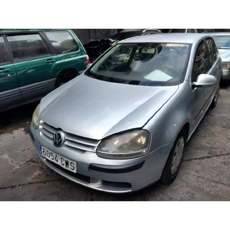 VOLKSWAGEN GOLF V BERLINA (1K1)